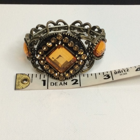 Vintage Gold Rhinestone Bracelet - Picture 8 of 9